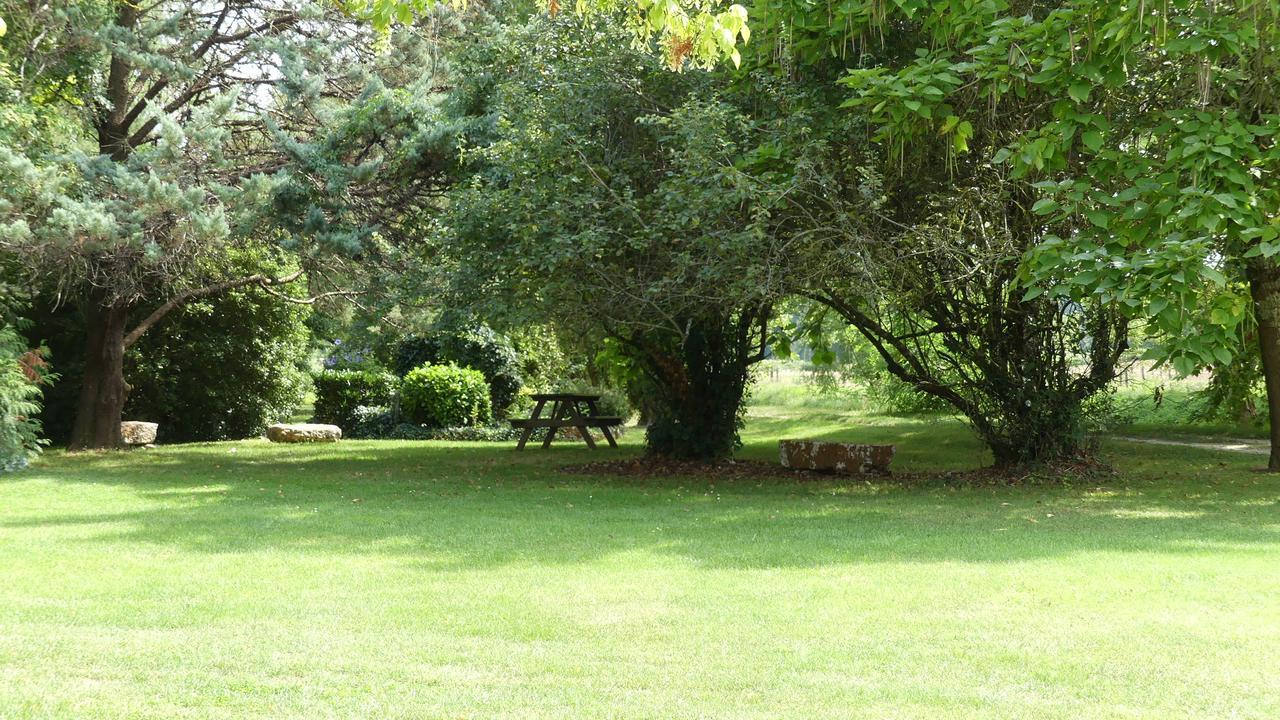 Fourcès Les Hirondellesヴィラ エクステリア 写真